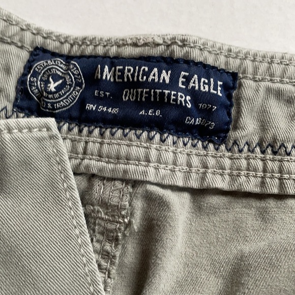 American Eagle Sz 26 Cargo Shorts - Picture 2 of 10